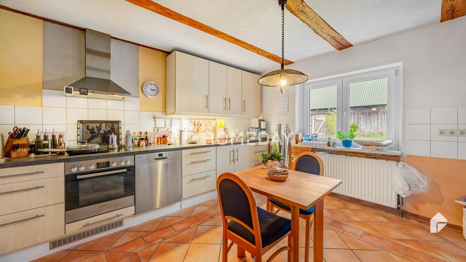 Einzigartiges Bauernhaus in ruhiger Lage – mit großem Grundstück, Scheune und Nebengebäuden – Bild 10
