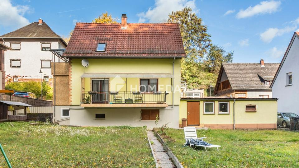 Zwei Balkone, großer Garten, Doppelgarage: Ihr Familiendomizil in Contwig – Bild 4