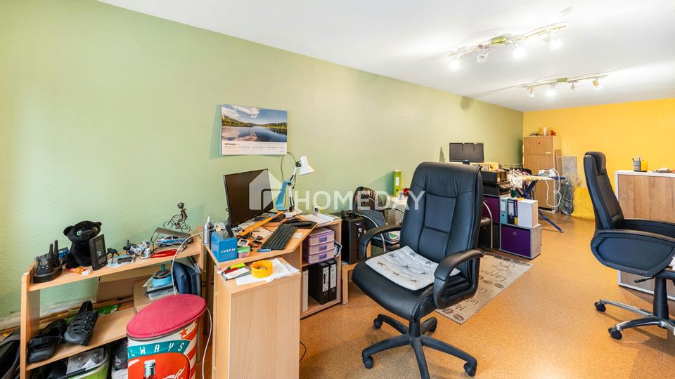 Fortlaufend modernisiertes, ehemaliges Bauernhaus mit Scheune, Garten und Ausbaupotenzial – Bild 10