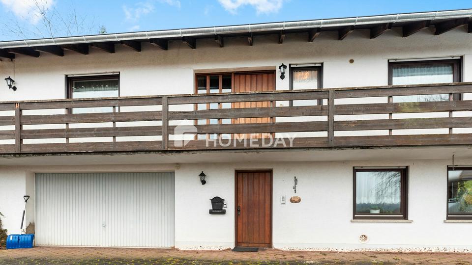 EFH mit Einlieger-Fewo, Hanglage, Doppelgarage u. großem Grundstück