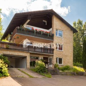 Urlaub trifft Investition: Mehrfamilienhaus mit vier Wohneinheiten und attraktiver Renditechance