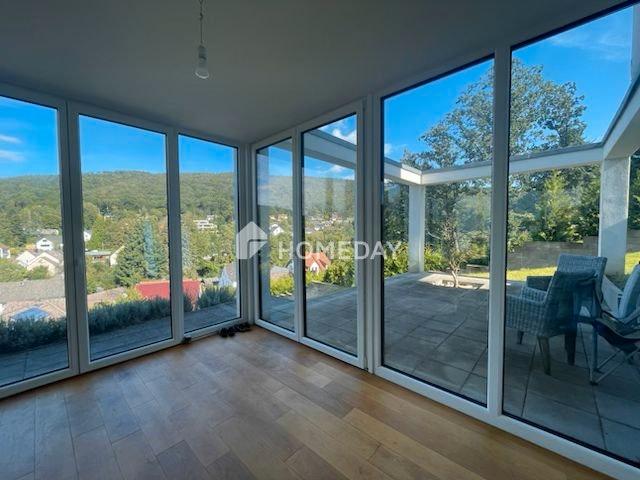 Exklusives Einfamilienhaus in ruhiger Lage mit tollem Ausblick – Stilvoll, modern und bezugsfertig – Bild 15