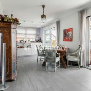 Lichtdurchflutetes Penthouse mit Dachterrasse