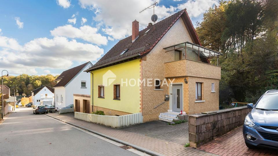 Zwei Balkone, großer Garten, Doppelgarage: Ihr Familiendomizil in Contwig – Bild 3