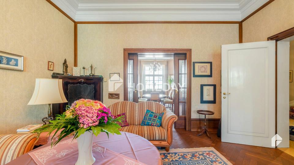 Denkmalgeschützte Backsteinvilla mit liebevoll gepflegtem Garten in der Duisburger City – Bild 8