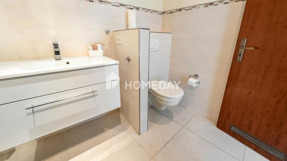 Charmante Erdgeschosswohnung mit Balkon und Gartenmitbenutzung in gepflegtem Mehrfamilienhaus – Bild 8