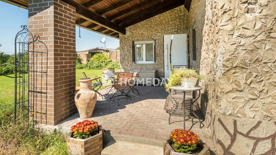 Stilvoll wohnen im Grünen – kernsanierte DHH mit EBK und großem Grundstück in Neu Madlitz – Bild 5