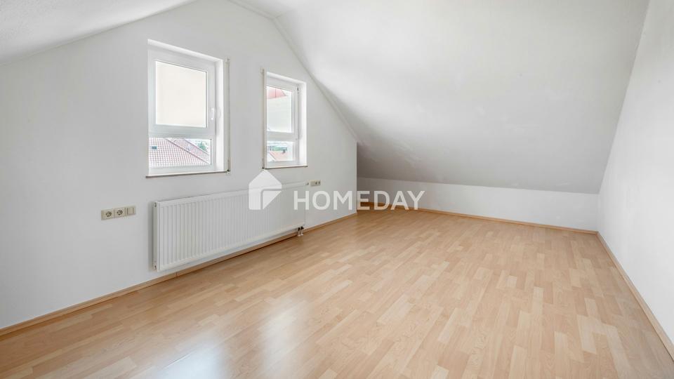 Traumhafte Maisonettewohnung mit Dachterrasse, Duplex-Stellplatz & 2 Bädern in zentraler Lage – Bild 13