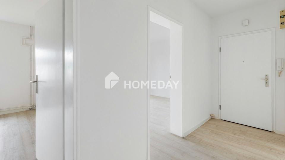 Neu sanierte 3-Zimmer-Wohnung mit überdachtem Balkon in ruhiger Lage – Bild 12