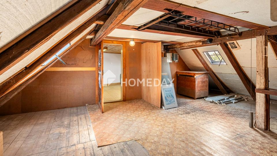 Hand- und Heimwerker aufgepasst: Backsteinhaus mit eigener Werkstatt und großem Grundstück – Bild 16