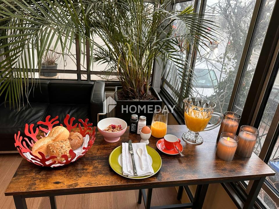 Maisonette-Wohnung mit charmantem Wintergarten im Viertel – Bild 4