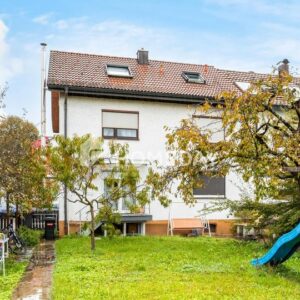 Attraktive Kapitalanlage: Gut vermietetes MFH mit 3 Wohnungen und großzügigem Grundstück