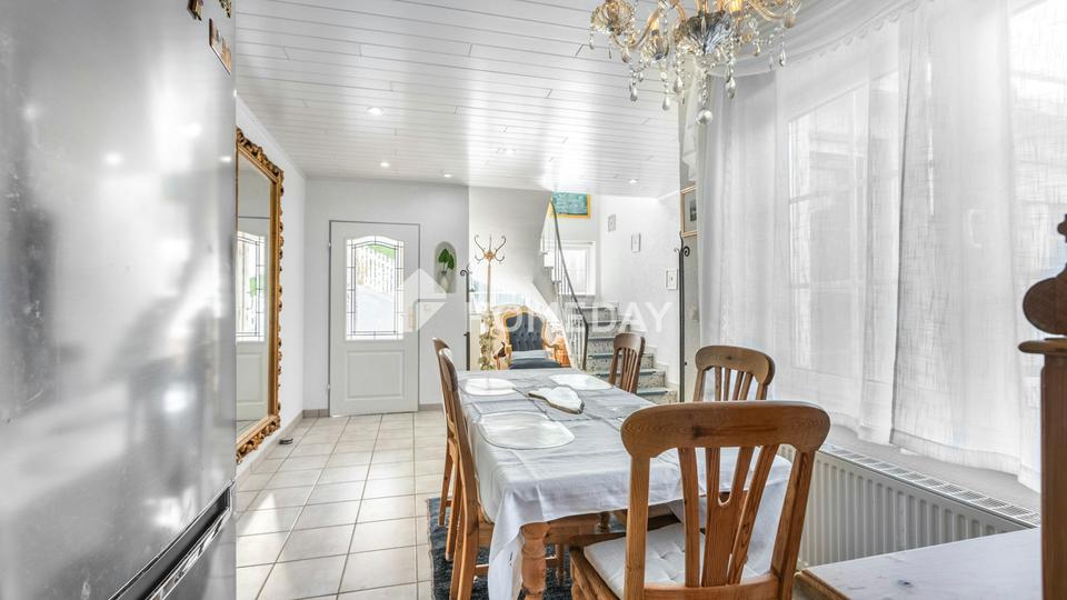 Charmantes Reihenhaus mit sonnigem Grundstück und Wohlfühlcharakter in Lorch – Bild 8