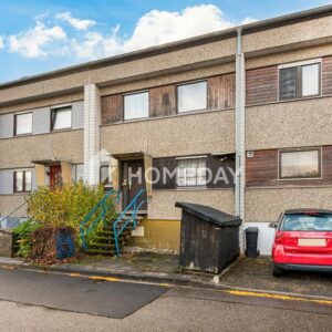 Großzügiges Reihenmittelhaus mit Potenzial in ruhiger Lage