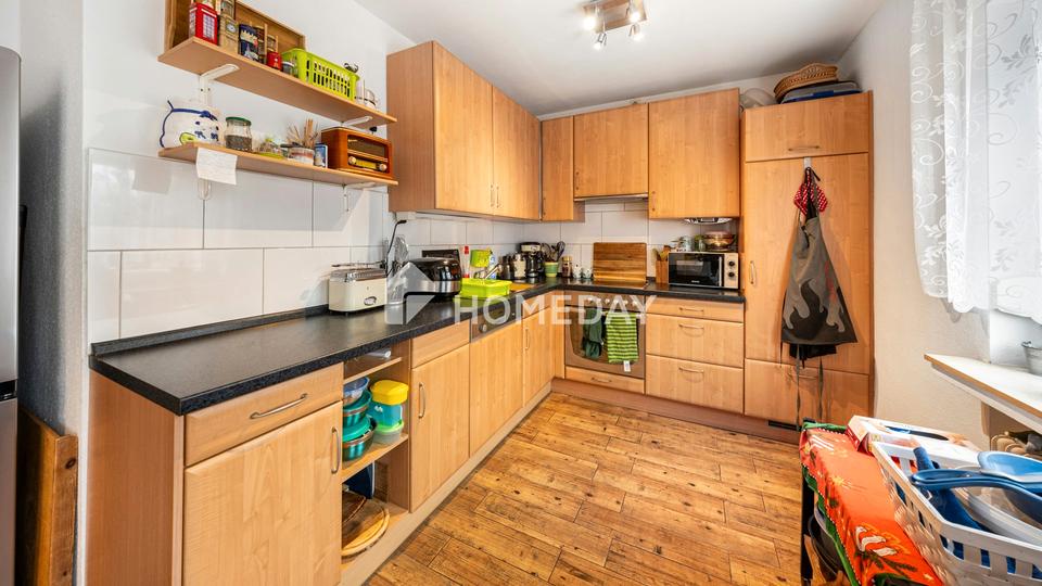 Modernisiertes Einfamilienhaus mit flexibler Aufteilung, viel Platz und großem Garten – Bild 5