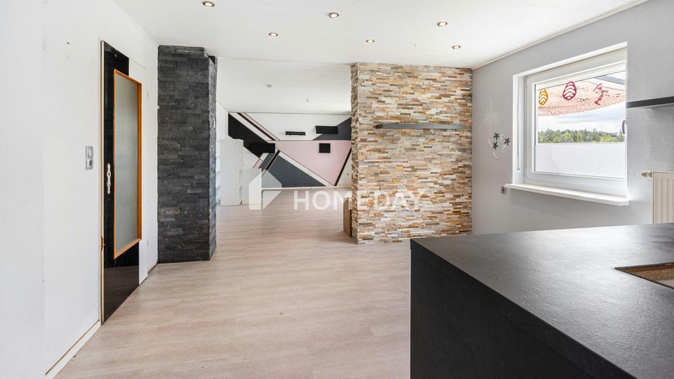 Familienidyll mit sechs Zimmern, moderner Küche und überdachter Terrasse – Bild 12