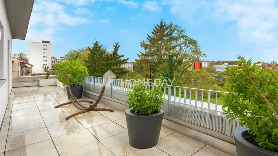 Moderne Penthouse-Wohnung mit großer Dachterrasse und Erbbaurecht in Frankfurt am Main – Bild 2
