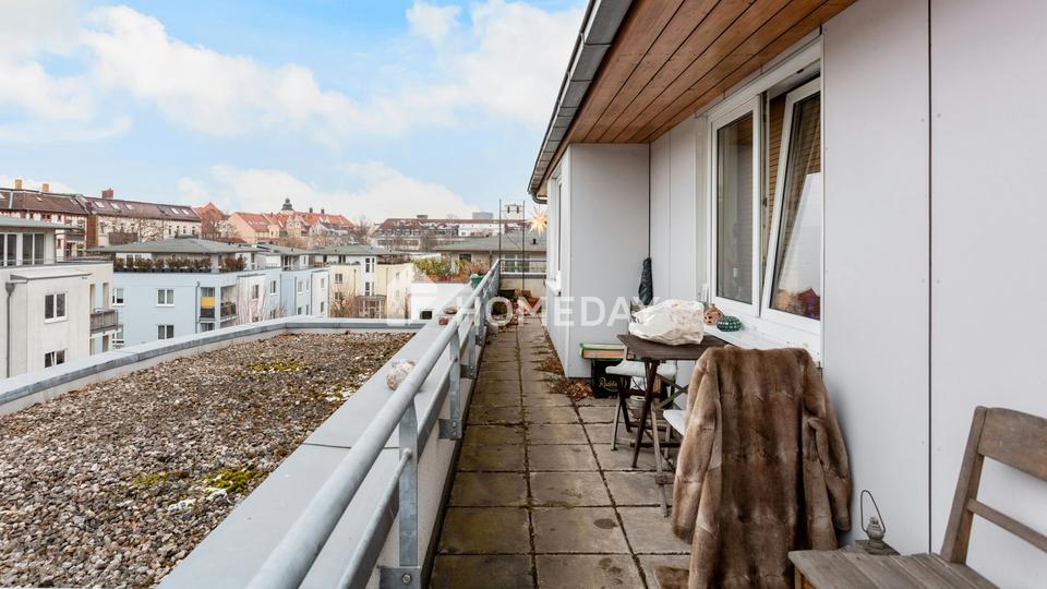 Ruhig, zentral, besonders – 2-Zimmer-Wohnung mit Dachterrasse, EBK und TG-Stellplatz! – Bild 5