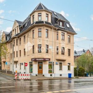 Gepflegte 2-Zimmer-Wohnung in saniertem denkmalgeschütztem Haus