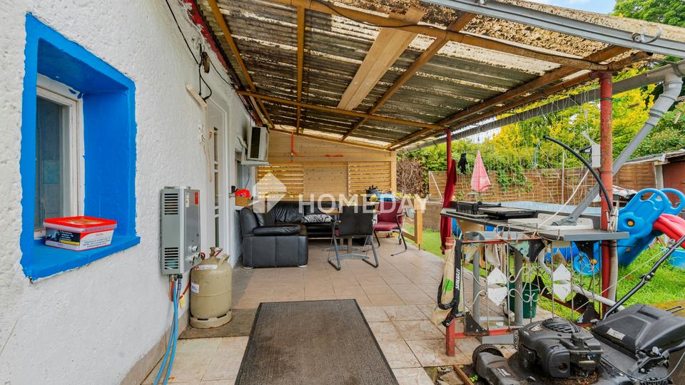 Familienfreundlicher 4-Zimmer-Bungalow mit Garten, zwei Terrassen und PV-Anlage – Bild 6
