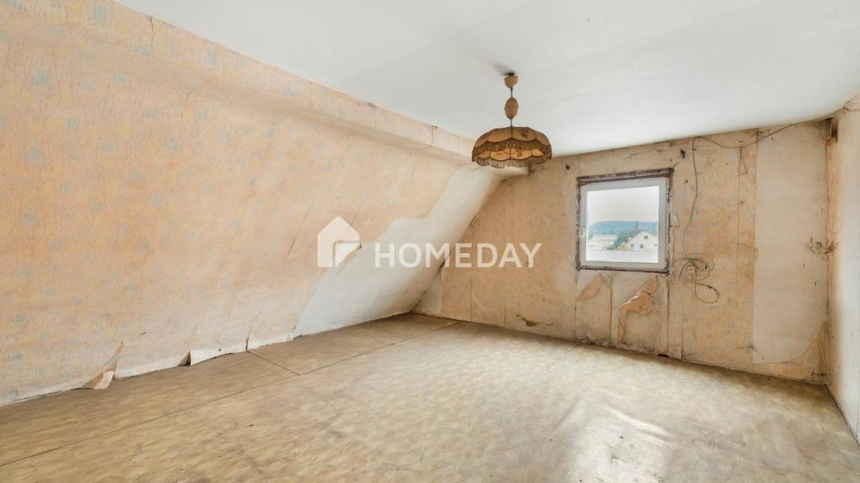 Haus in Dornröschenschlaf! 1 bis 2 Familienhaus mit großem, bebaubarem Grundstück & Potenzial – Bild 16