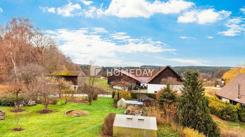 Historisches Familienidyll mit großem Grundstück und viel Raum zur Entfaltung – Bild 10