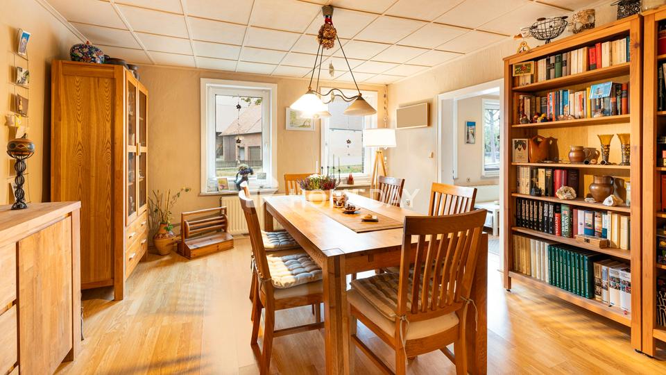 Großzügig & naturnah: EFH mit Garten, Terrasse, Garage und herrlichem Ausblick in Östrum – Bild 18