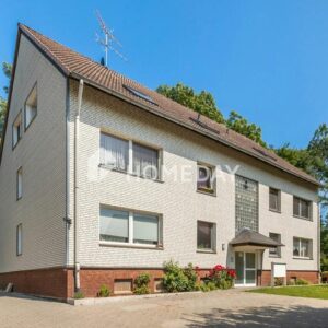 Charmante 3-Zimmer-Dachgeschosswohnung mit Keller, Garage und schönem Ausblick