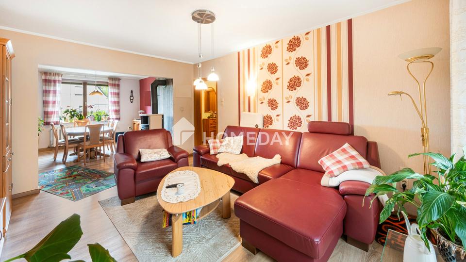 Idyllische Wohnqualität mit Garage, Garten, überdachter Südterrasse, Nebengebäude & Raumvielfalt – Bild 10