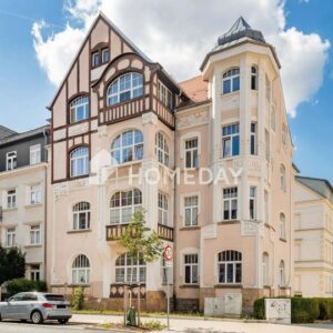 Ruhig, sonnig, stilvoll: 3‑Zimmer-Wohnung mit Wintergarten in geschichtsträchtigem Haus