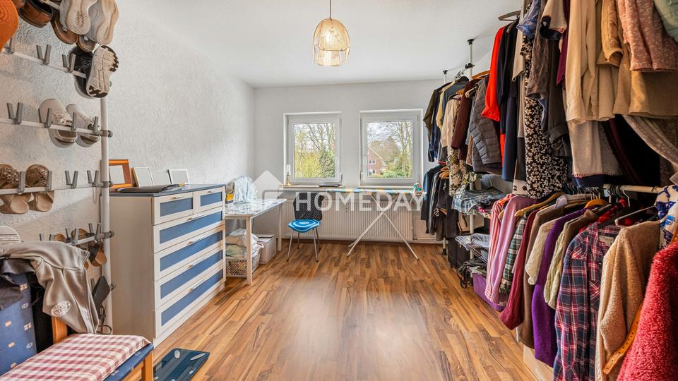 Modernisiertes Einfamilienhaus mit flexibler Aufteilung, viel Platz und großem Garten – Bild 13