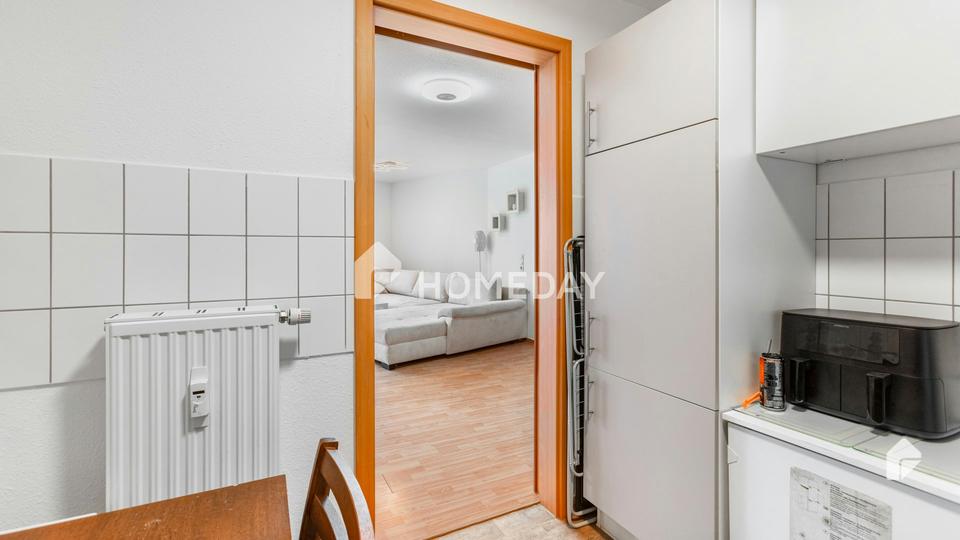 Stilvoll Wohnen in Leipzig-Seehausen: Zwei-Zimmer-Wohnung mit Balkon, EBK, Tiefgarage und Aufzug – Bild 7