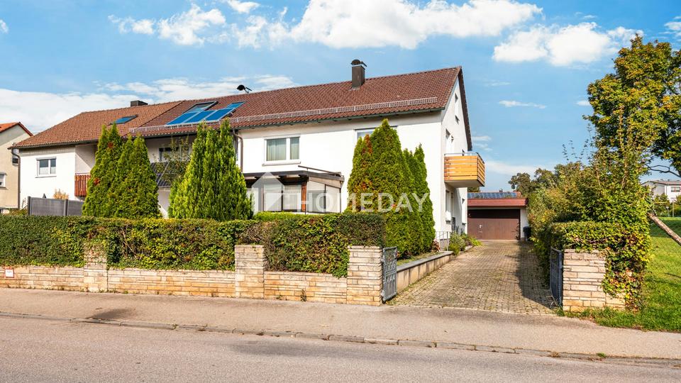 Familienfreundliches EFH mit sonnigem Wintergarten, Doppelgarage & großzügigem Grundstück – Bild 3