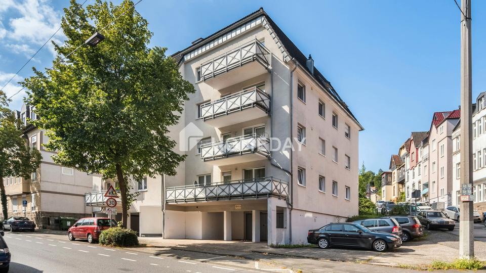 Charmante Maisonettewohnung mit Balkon und Garage – moderne Wohnqualität im Dachgeschoss – Bild 3