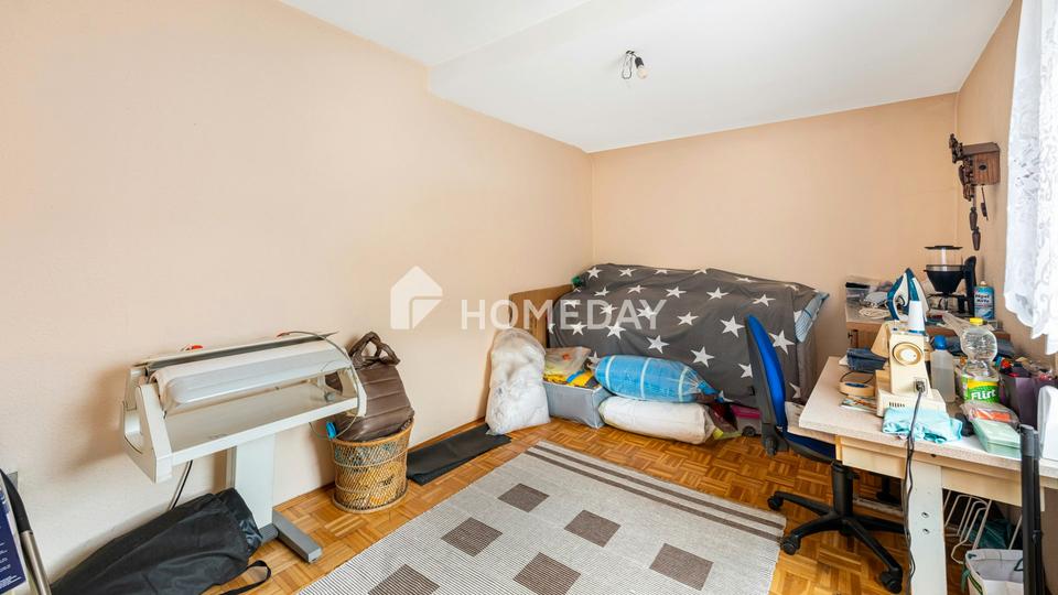 Fortlaufend modernisiertes, ehemaliges Bauernhaus mit Scheune, Garten und Ausbaupotenzial – Bild 13