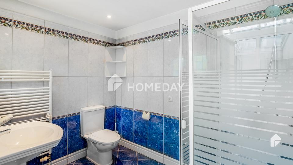 Platz für Ihre Vision | Urige Doppelhaushälfte, in zentraler Lage mit Garage – Bild 9