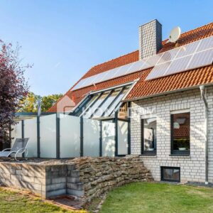 Traumhaftes Einfamilienhaus mit Einliegerwohnung und großem Garten – Erbpacht vorhanden