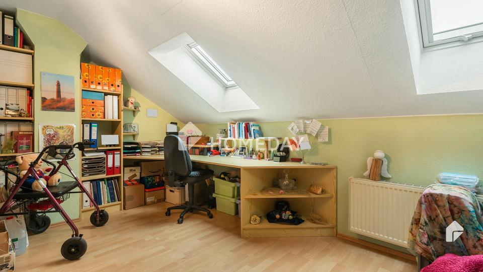 Ruhige Lage! DG-Wohnung mit 4 Zimmern, EBK und Keller – Bild 8