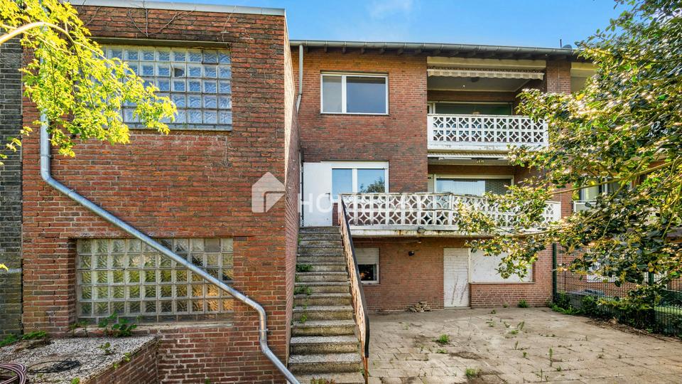 Geräumiges ZFH mit Garten, Balkon, Loggia, Garage und Ausbaupotenzial in ruhiger Lage – Bild 3