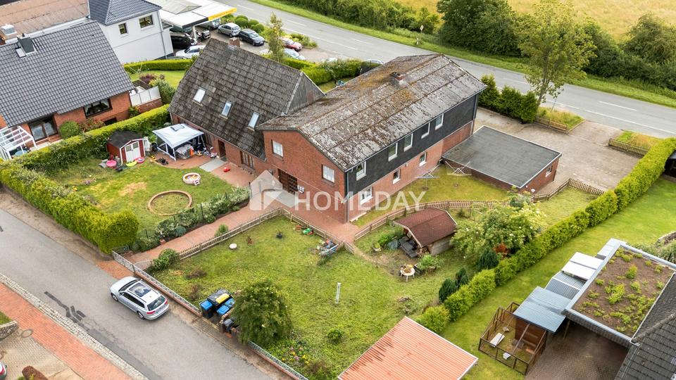 Gepflegtes Mehrfamilienhaus mit 3 Wohneinheiten und zusätzlichem Ausbaupotenzial – Bild 2