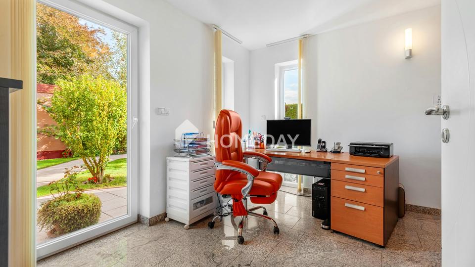 Repräsentatives Haus für Familie & Business: separater Office-Bereich, Sauna, A+ – Bild 5