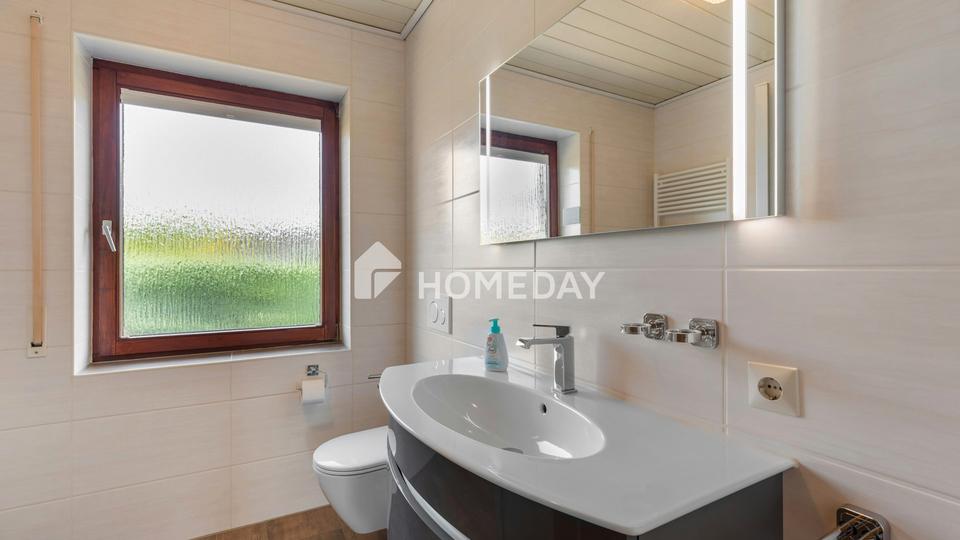 EFH mit Einliegerwohnung, Garten und Loggien - Platz für Familie, Hobbys und freie Entfaltung – Bild 7