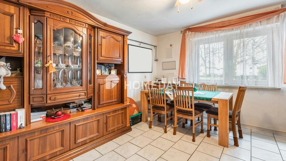 Charmantes EFH mit Ausbaupotenzial in zentraler Wohnlage – Bild 7