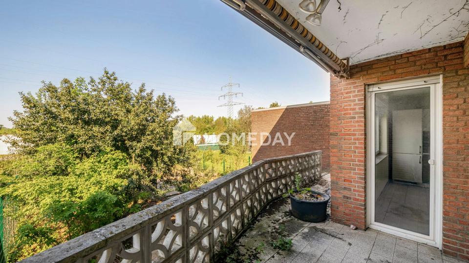 Geräumiges ZFH mit Garten, Balkon, Loggia, Garage und Ausbaupotenzial in ruhiger Lage – Bild 4