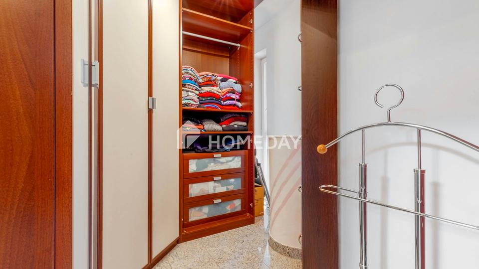 Repräsentatives Haus für Familie & Business: separater Office-Bereich, Sauna, A+ – Bild 16