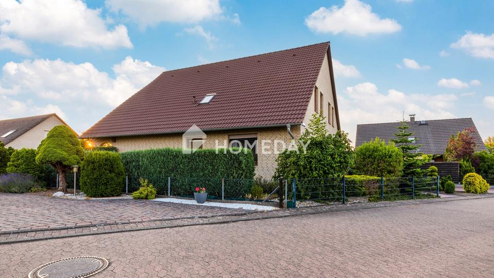 EFH mit Einliegerwohnung, Garten und Loggien - Platz für Familie, Hobbys und freie Entfaltung – Bild 3