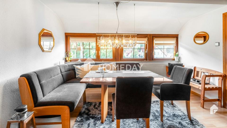 Charmante Maisonettewohnung auf 110 QM mit 7 Zimmern, Garage und Keller – Bild 7