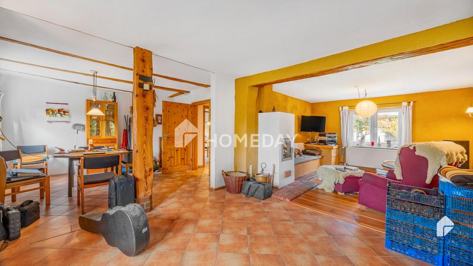 Einzigartiges Bauernhaus in ruhiger Lage – mit großem Grundstück, Scheune und Nebengebäuden – Bild 9