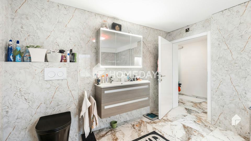 Exklusives und kernsaniertes MFH mit gehobener Ausstattung in ruhiger Hanglage – Bild 17