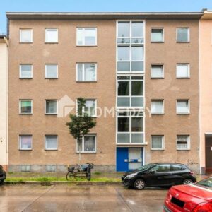 Helle 2-Zimmer-Wohnung mit Balkon in Spandau